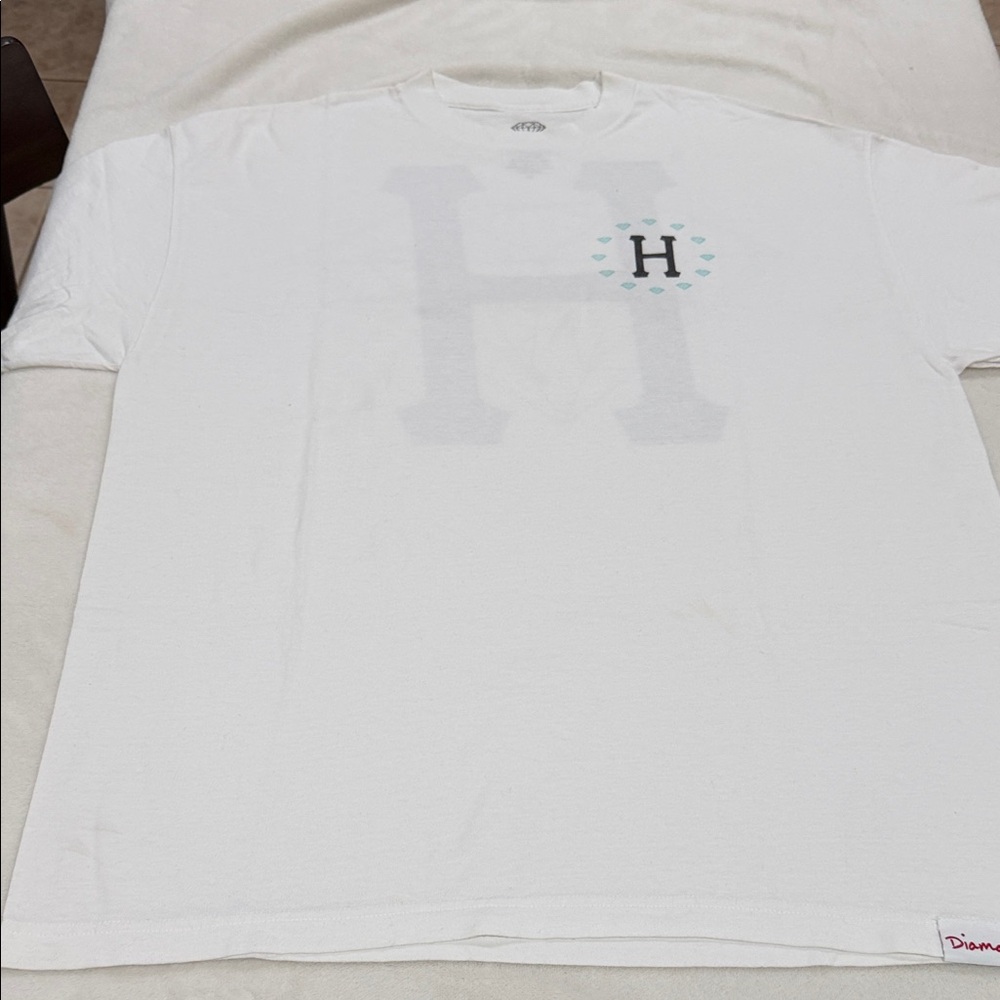 🔹Diamond Supply Co Men’s Tee